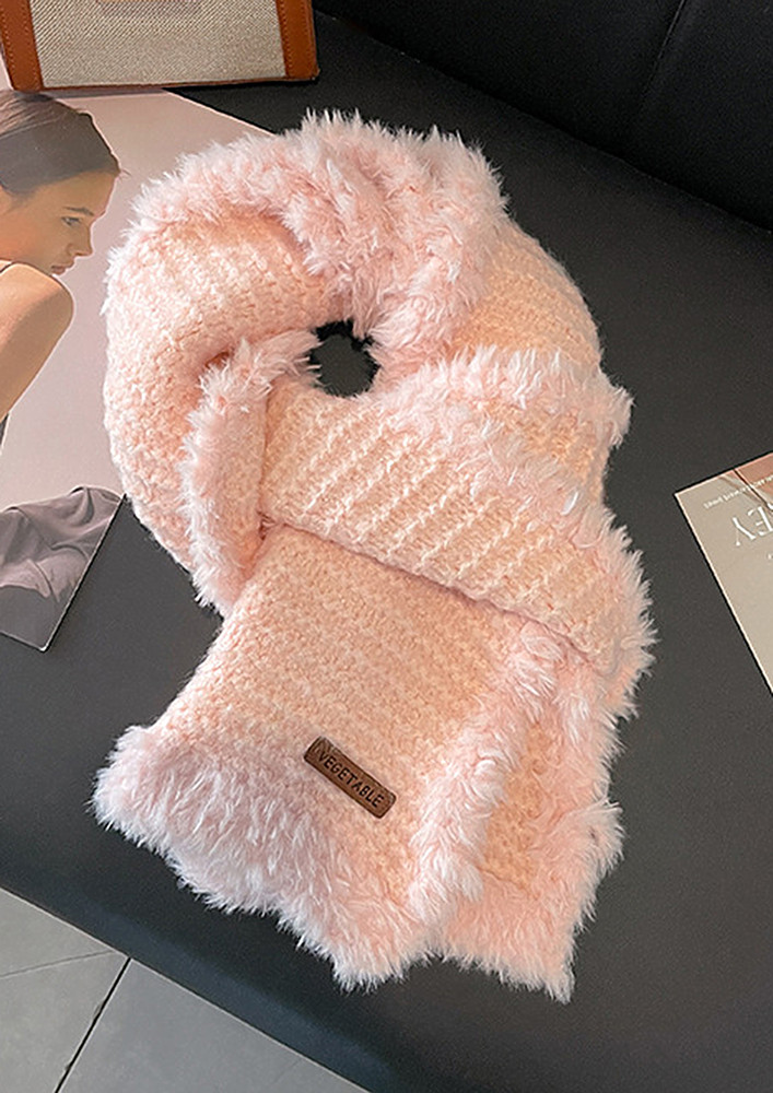 KNITTED PINK FUR EDGE SCARF
