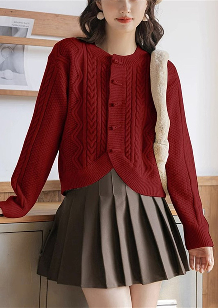PATTERNED RED HORN-BUTTON CARDIGAN