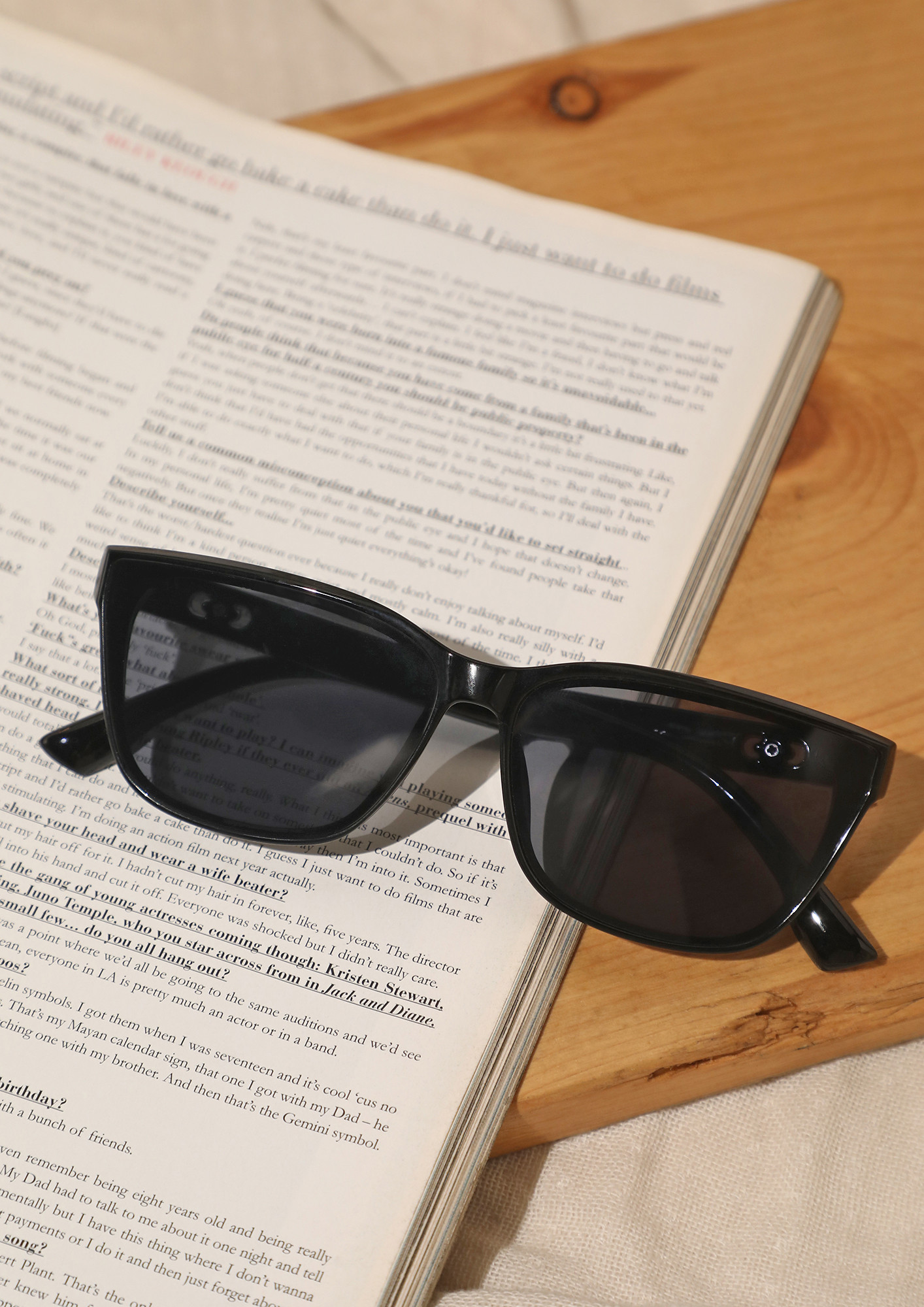 12 Pack: Minimalist Rich Daddy Wholesale Sunglasses – StillFriday