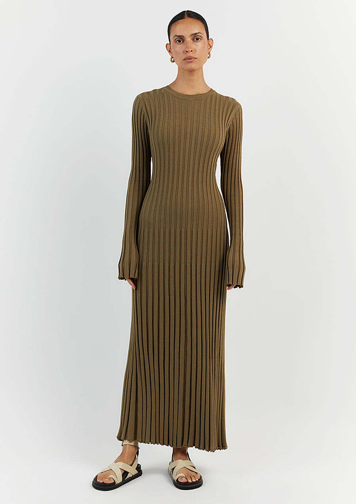 Green Pleated A-line Crew Neck Long Dress