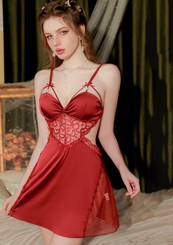 CRIMSON LACY CUT-OUT SIDE NIGHTDRESS