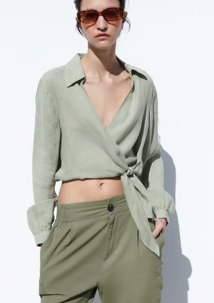 GREEN COLLARED WRAP-UP BLOUSE