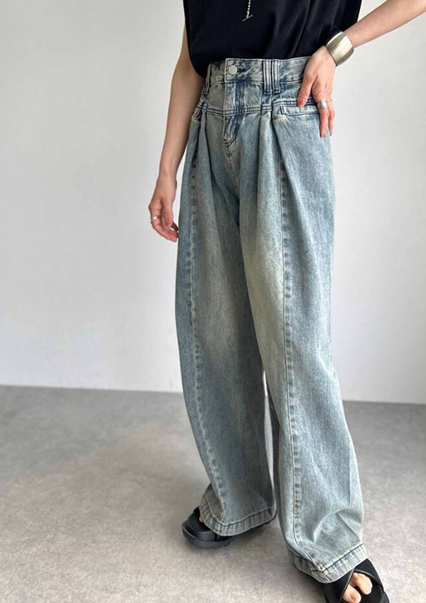 WIDE SUPPER HIGH-WAISTED BAGGY JEANS