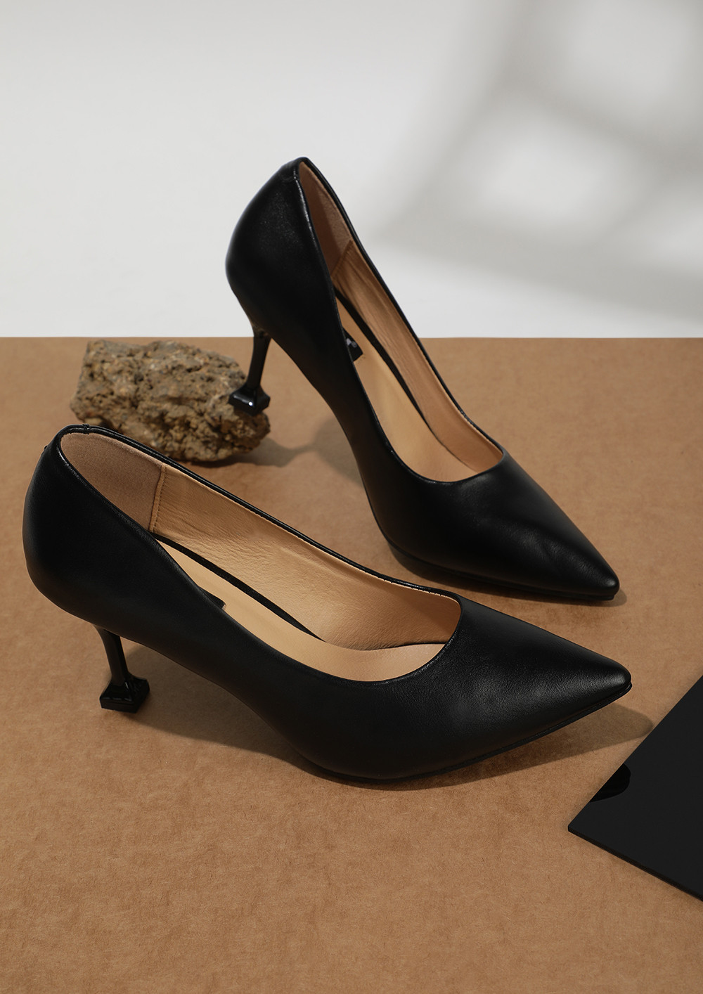 Stuart weitzman Womens toe power black Patent Peather Pumps heels Size 8.5  | eBay