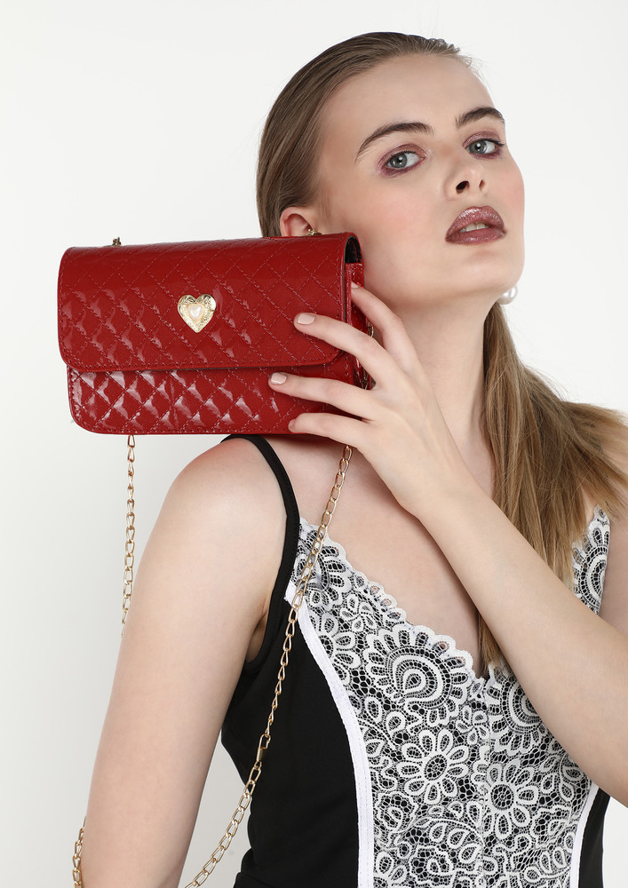 FASHIONABLY YOURS RED SLING BAG