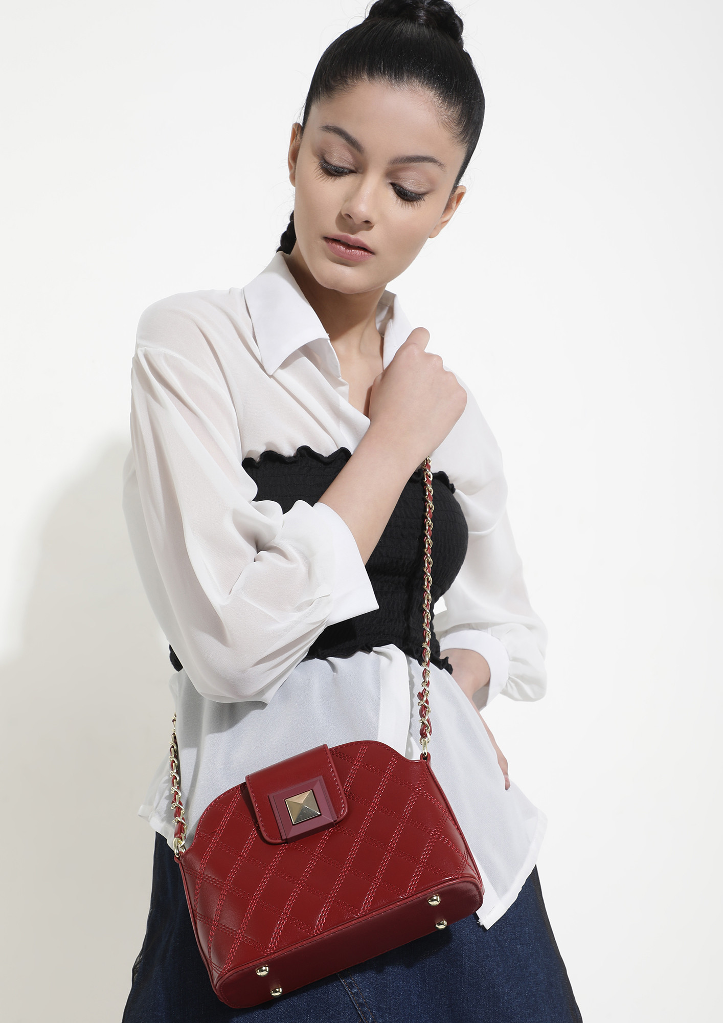 CROSS CHECKING EVERYTHING RED SLING BAG