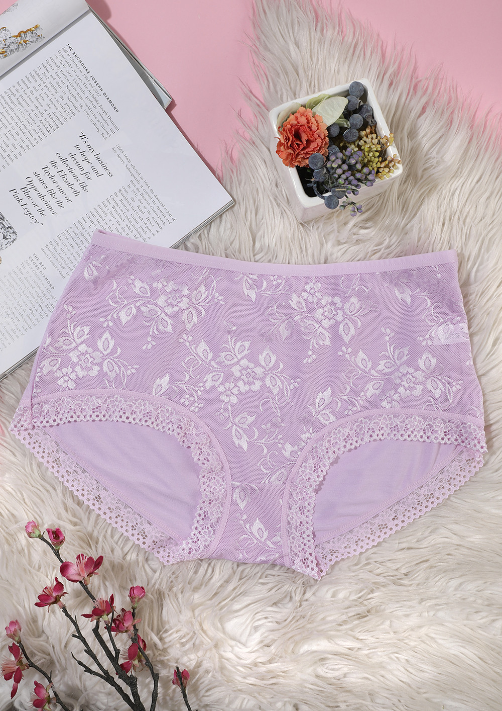 BABY PINK HIGH-WAIST HIPSTERS WITH LACE TRIMMING
