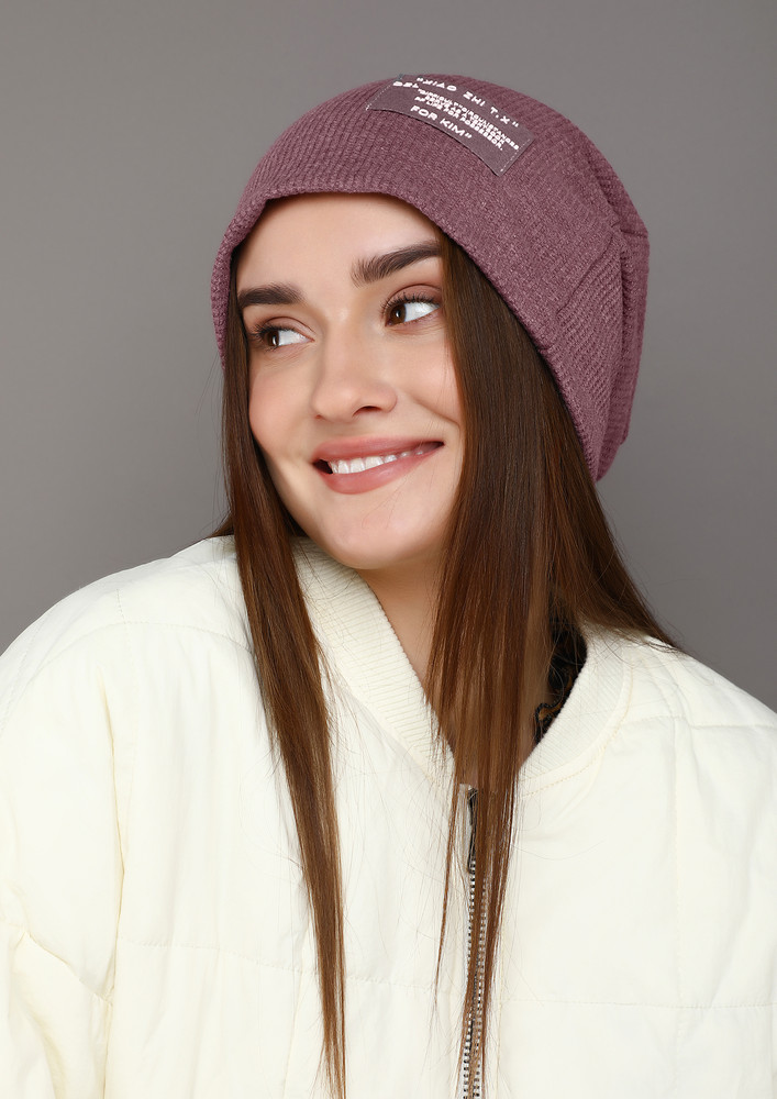 BE RIGHT ON TOP WINE BEANIE