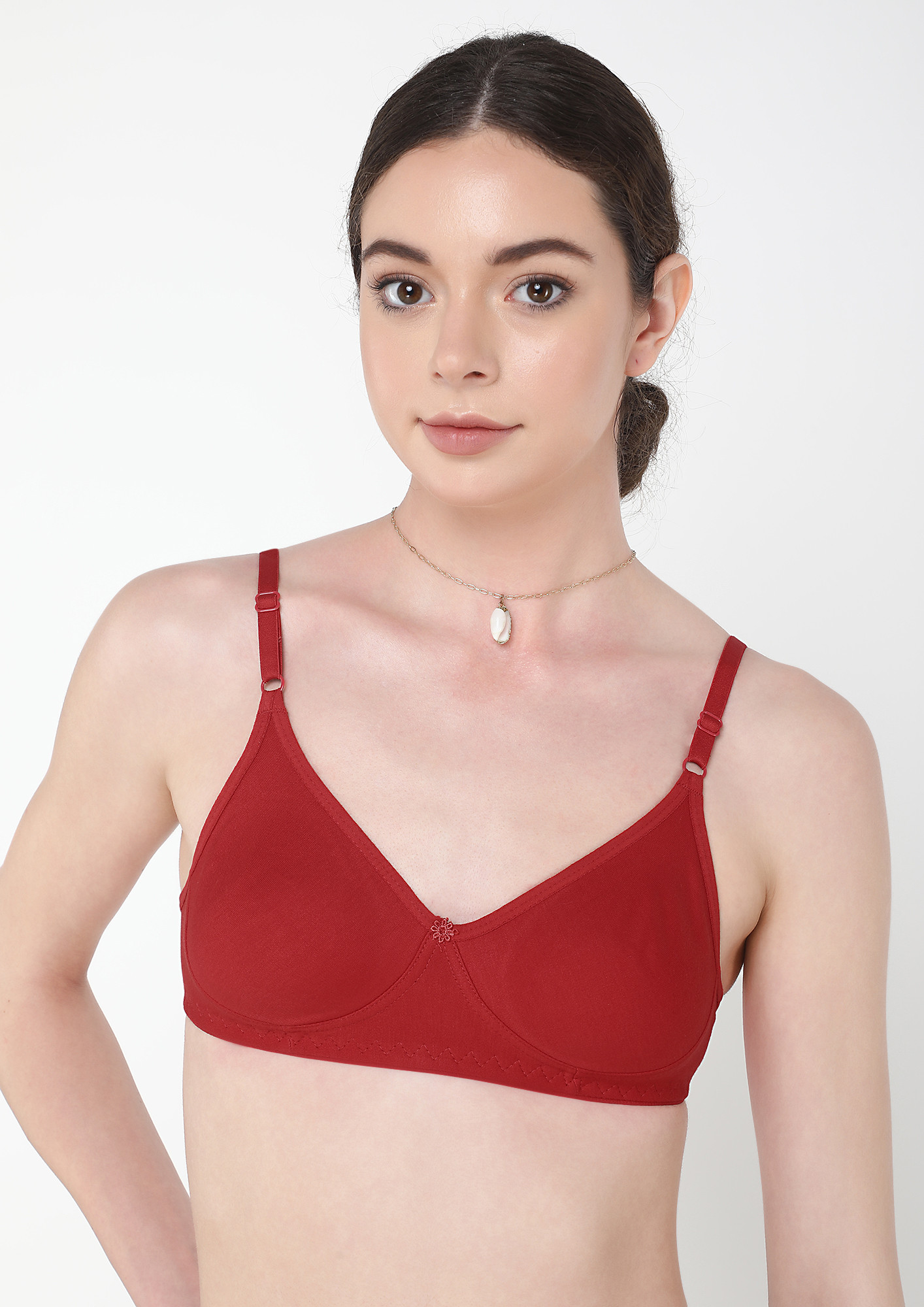 Buy SMOKIN HOT RED NON PADDED NON WIRED BRA for Women Online in India