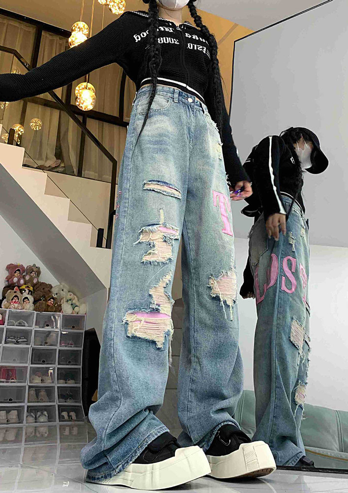 LIGHT BLUE FADED DISTRESSED JEANS