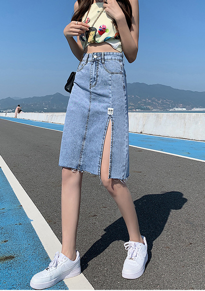 CASUAL COMMAND BLUE SKIRT
