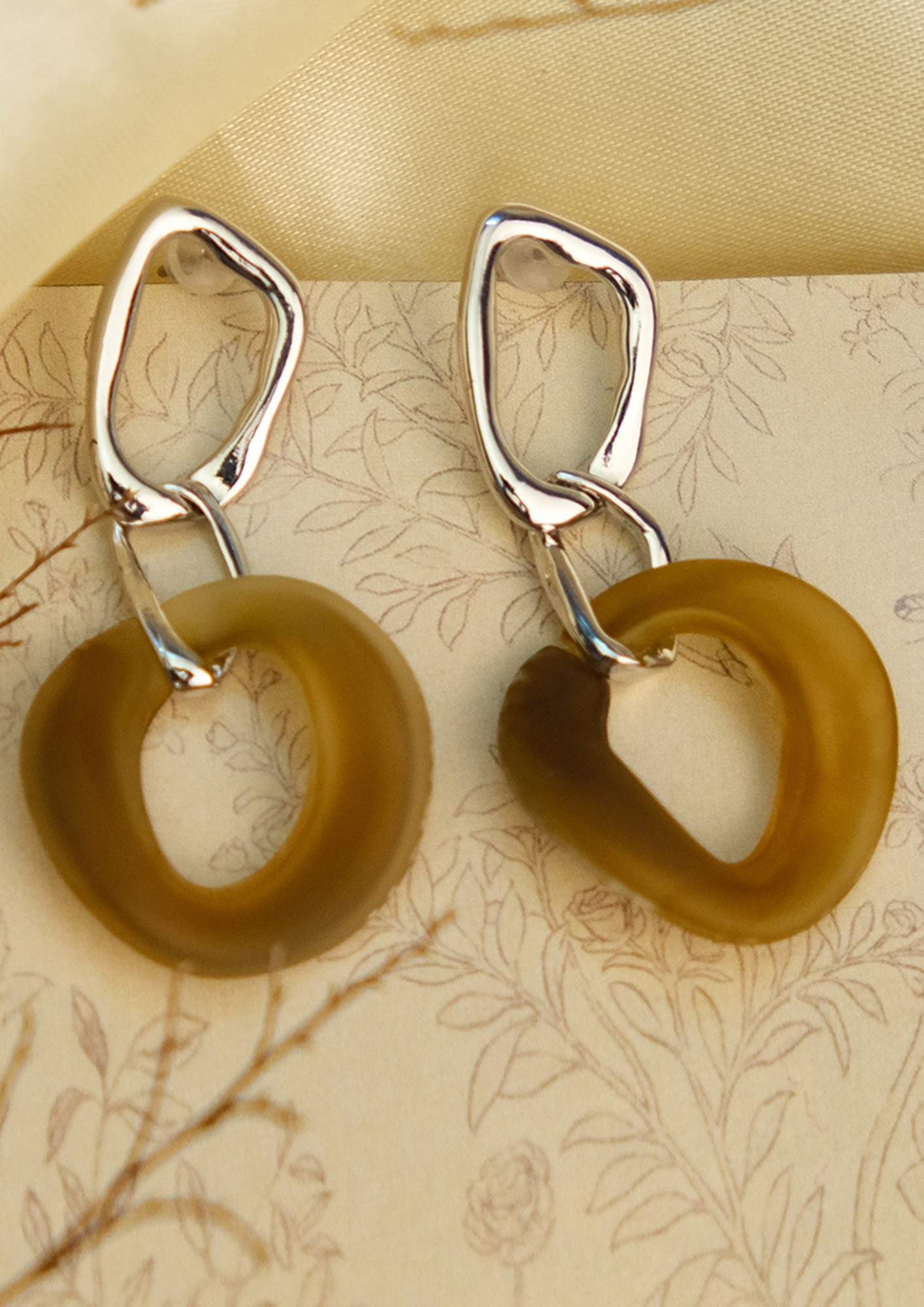 Contemporary Organic Oval Metallic & Abstract Acrylic Triple Drop Earrings