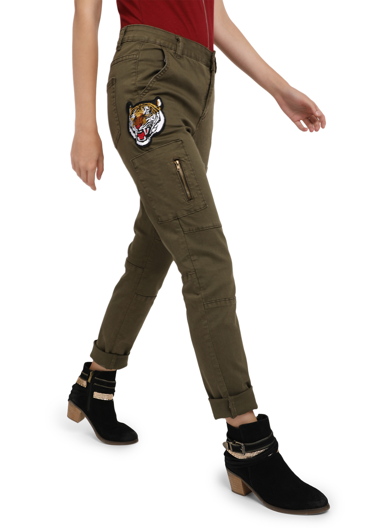 Khaki Jeans with Multiple Pockets