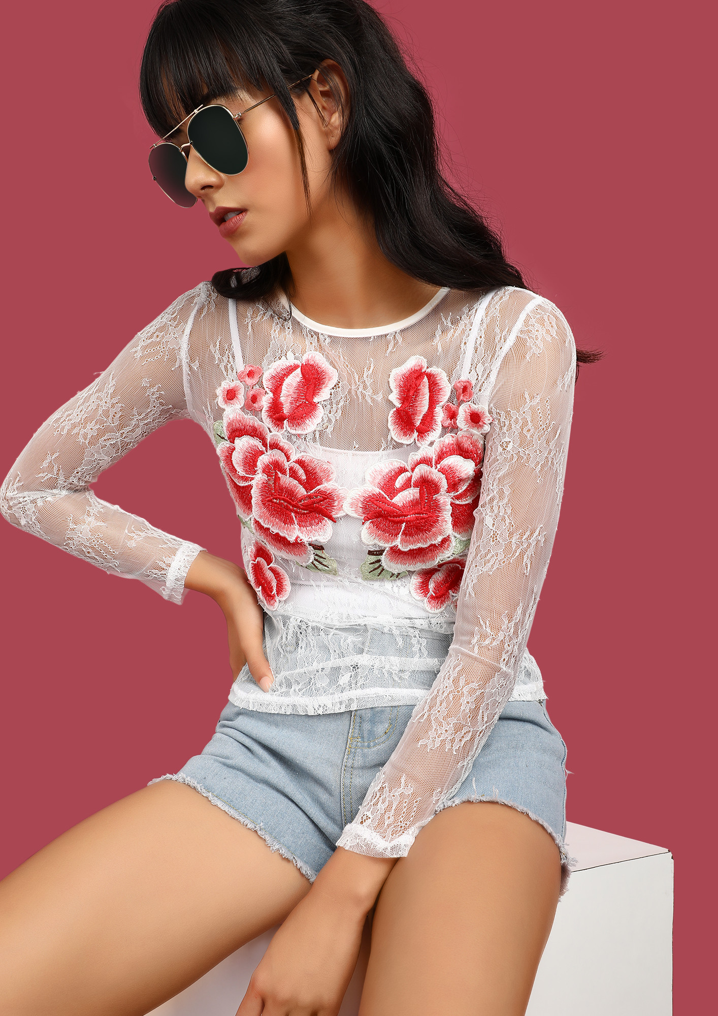 ALL TOGETHER NOW WHITE FLORAL TOP 