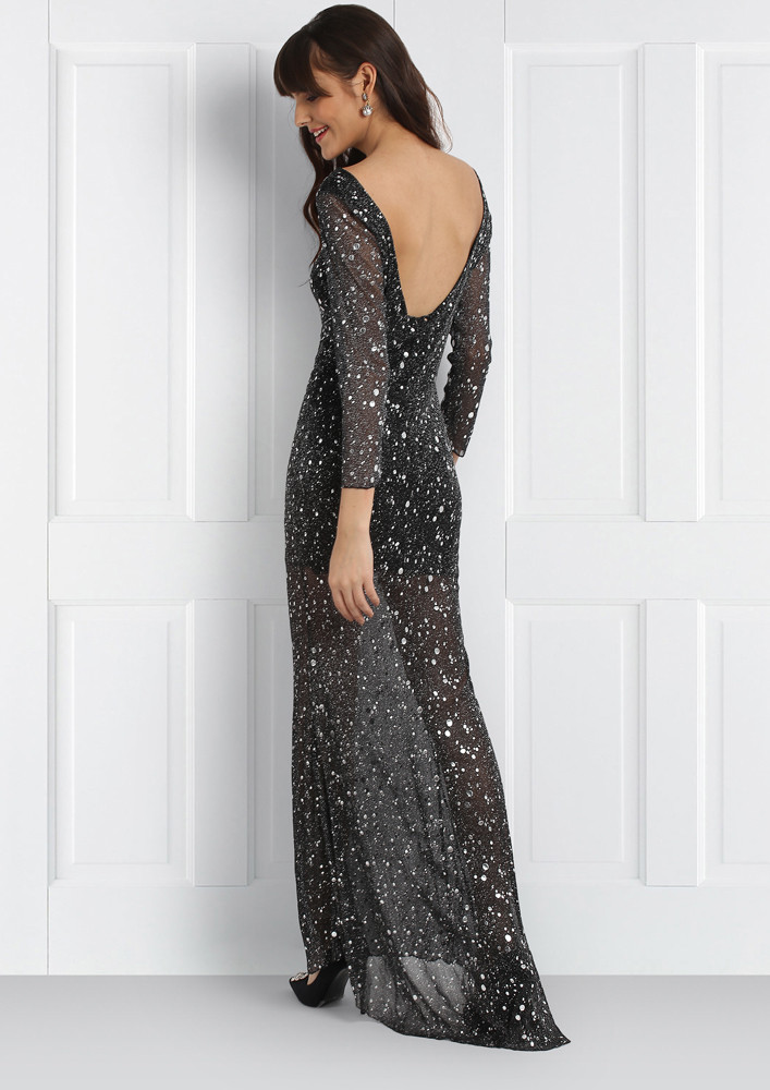 HINTS OF PRINT BLACK GOWN