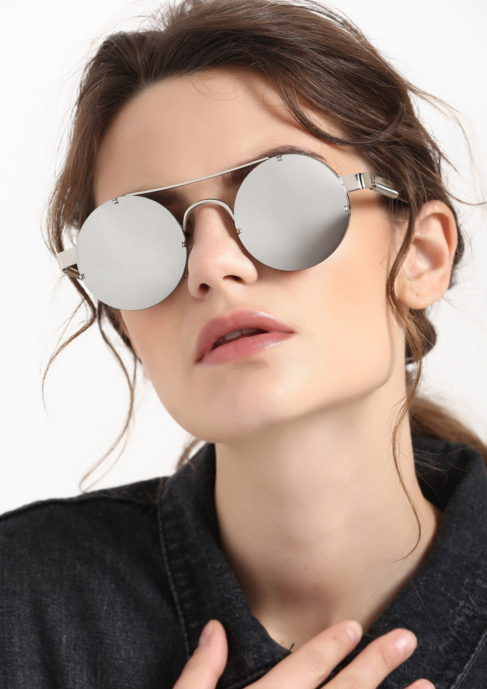 SINISTER SILVER ROUND SUNGLASSES