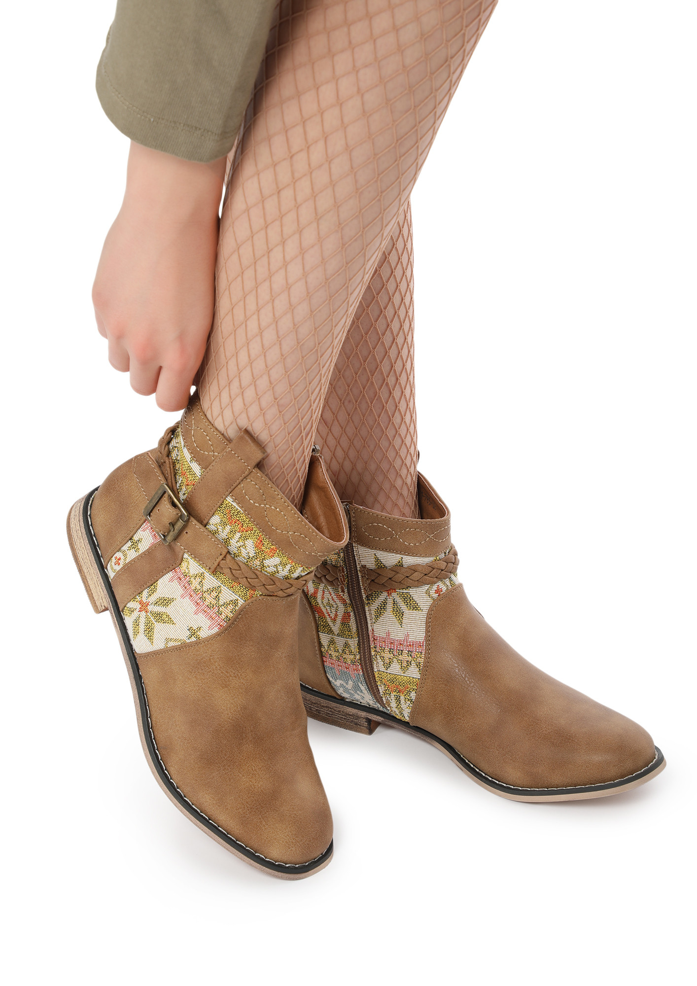 BOHEMIAN SPIRIT CAMEL BROWN ANKLE BOOTS