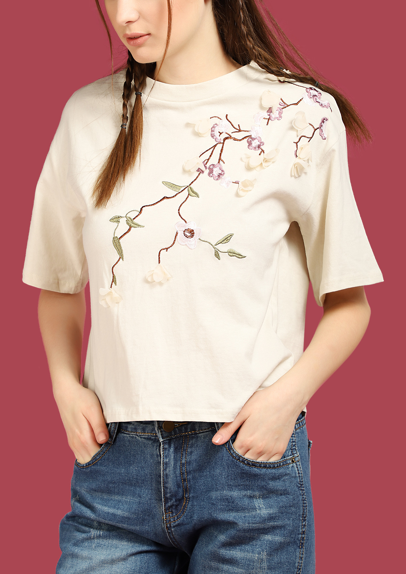 TREAT ME WITH FLOWERS APRICOT T-SHIRT