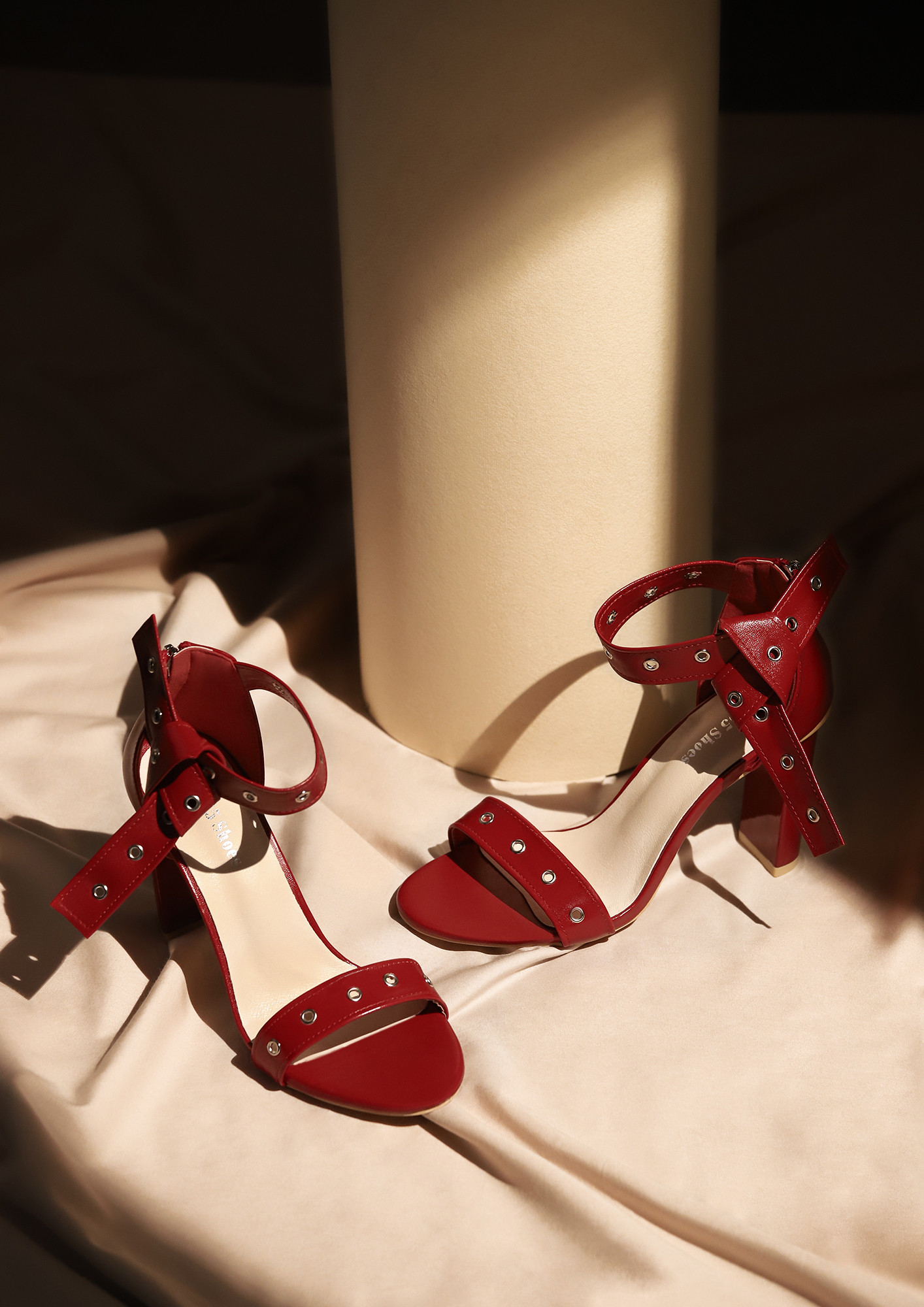 MAKING MOVES RED BLOCK HEELED SANDALS