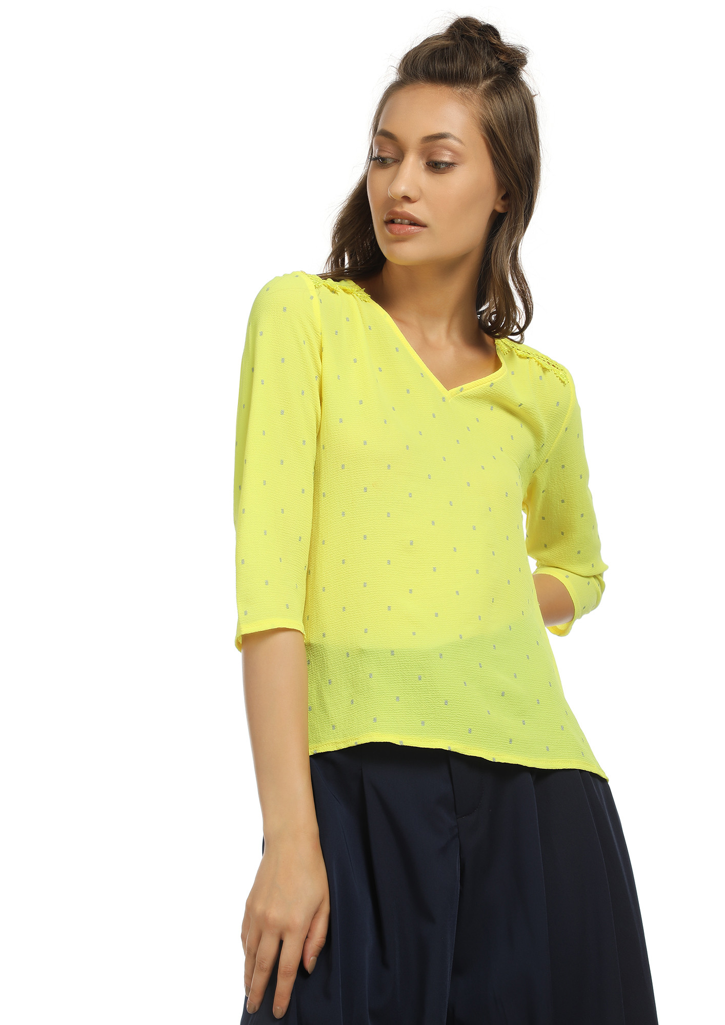 DO THE DITSY YELLOW TOP