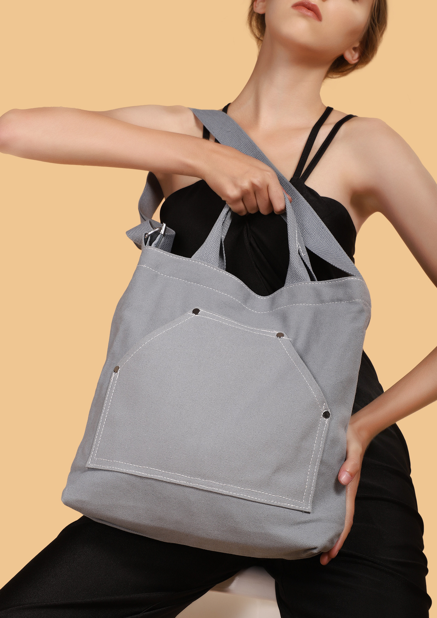 IN A PERFECT SHAPE GREY TRAVEL BAG