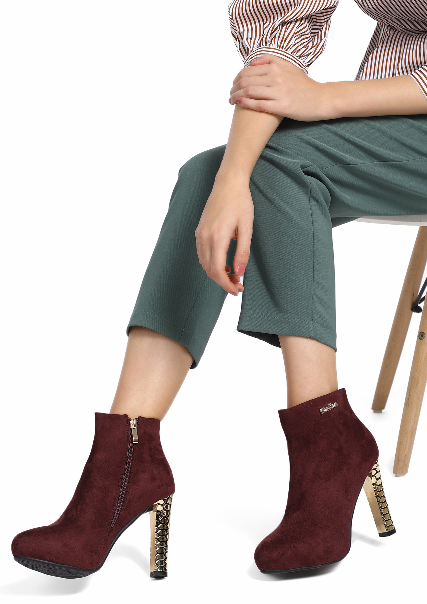 WISELY SMART WINE ANKLE BOOTS