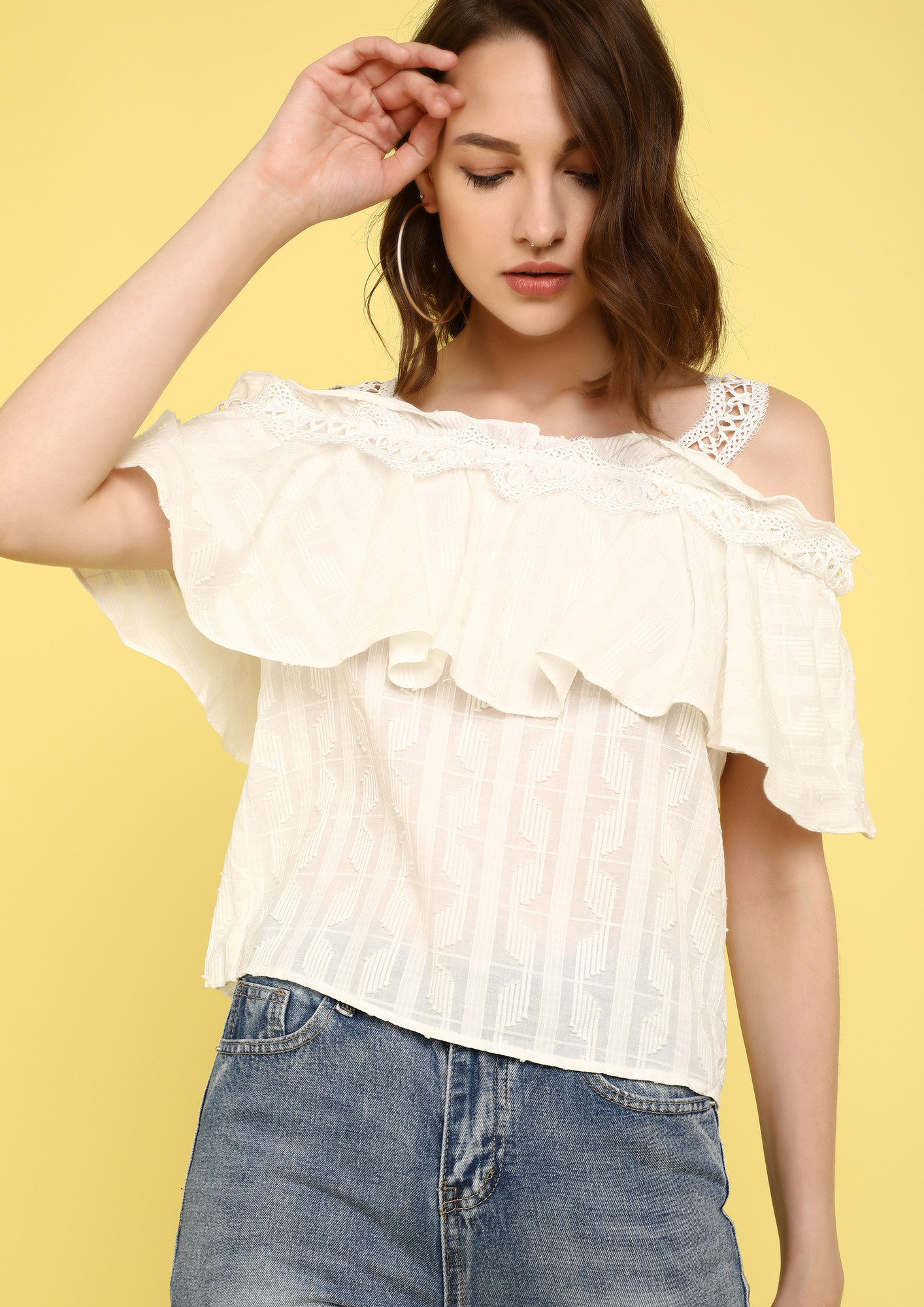 LACY SUNDAY'S COLD-SHOULDER TOP