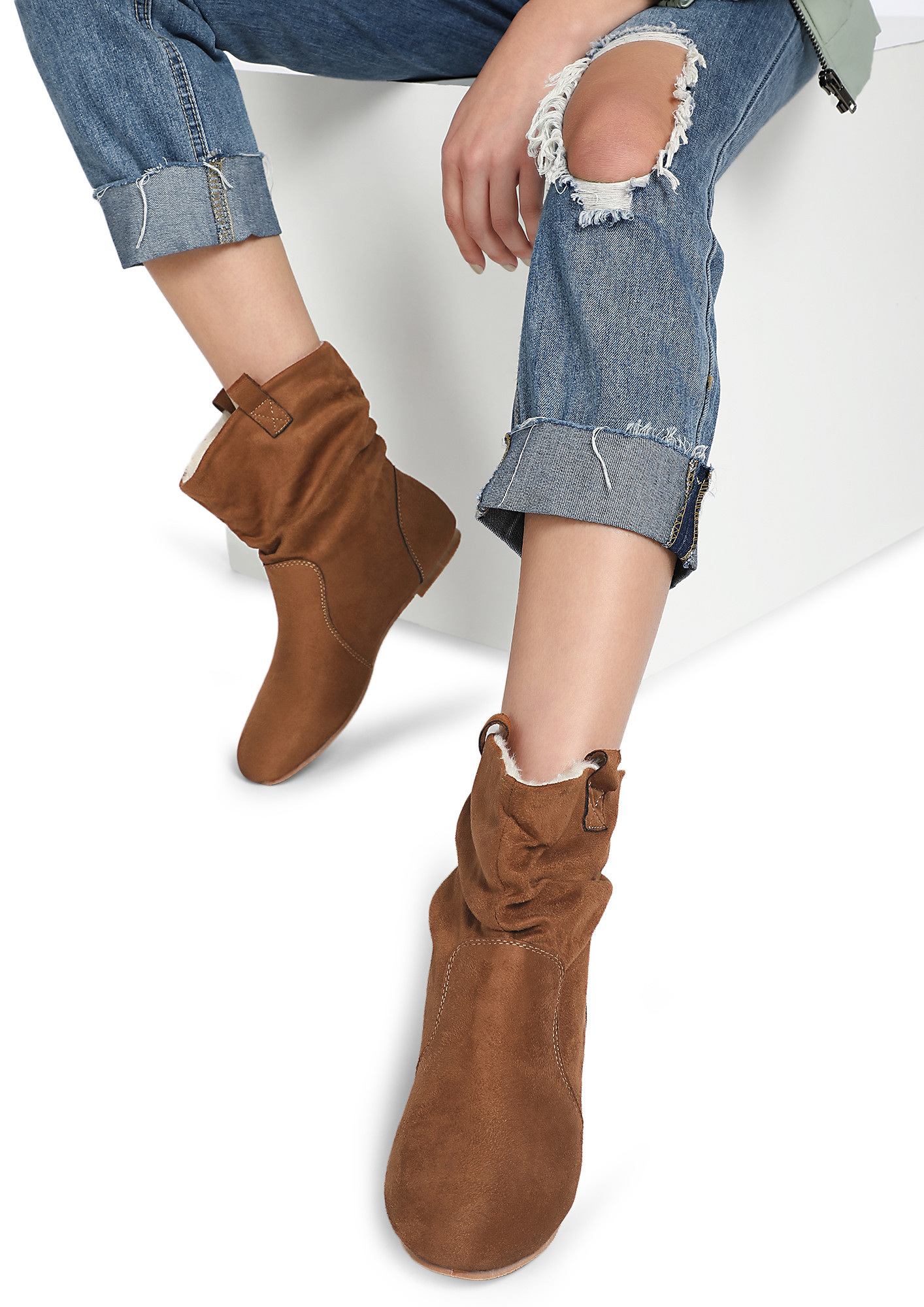 MIDNIGHT FROST BROWN ANKLE BOOTS