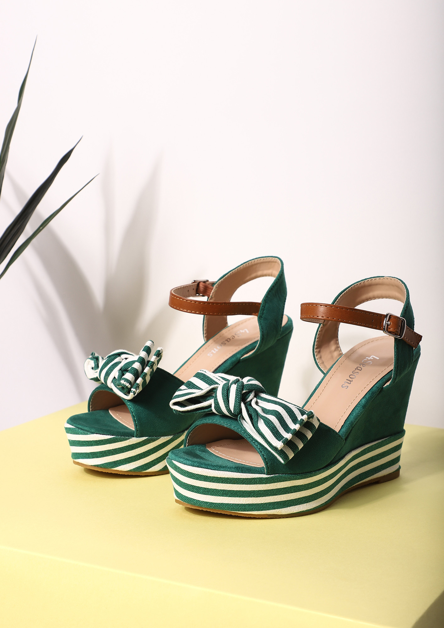 WHERE'S YOUR NEXT ESCAPE GREEN WEDGES