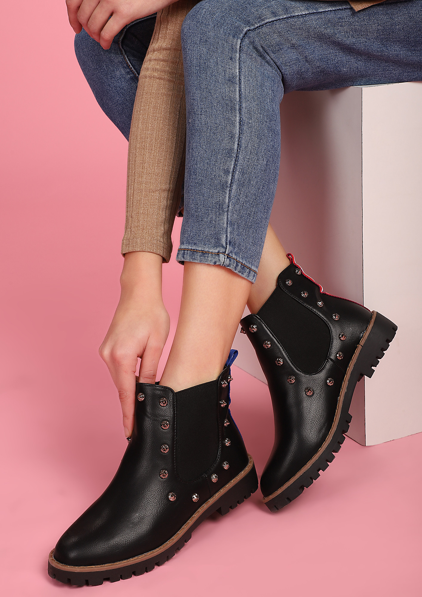 FALL IN PLAY BLACK SLIP-ON BOOTS