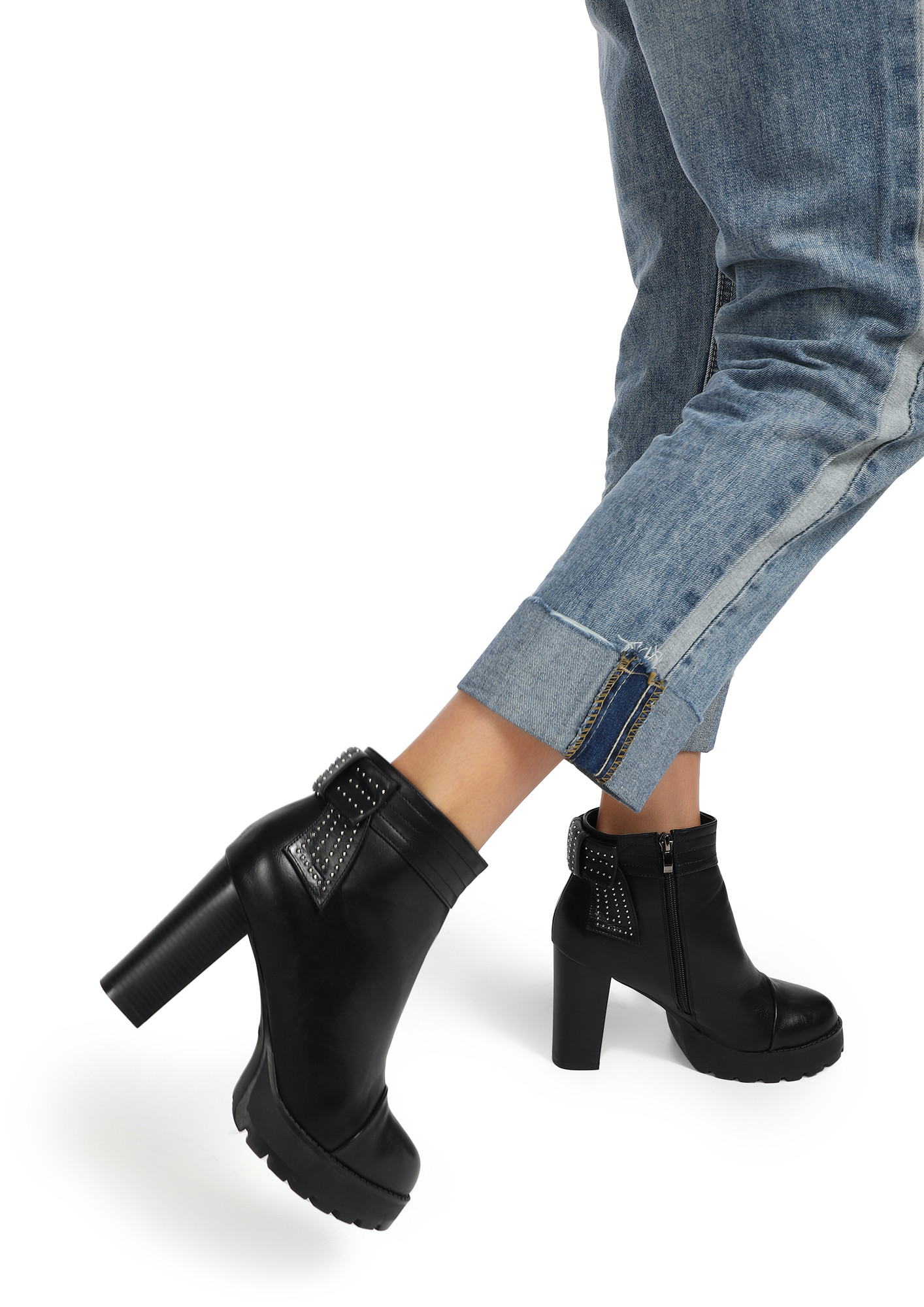 RUNNING TO YOU BLACK ANKLE BOOTS