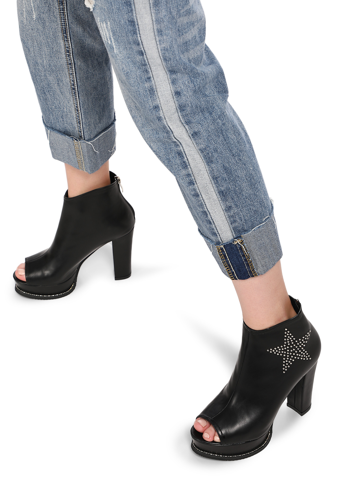 STARS OF WISDOM BLACK ANKLE BOOTS
