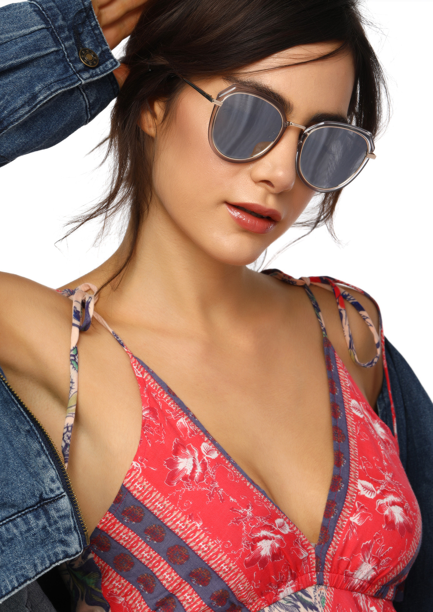 EASY BUT EDGY SILVER AVIATOR SUNGLASSES