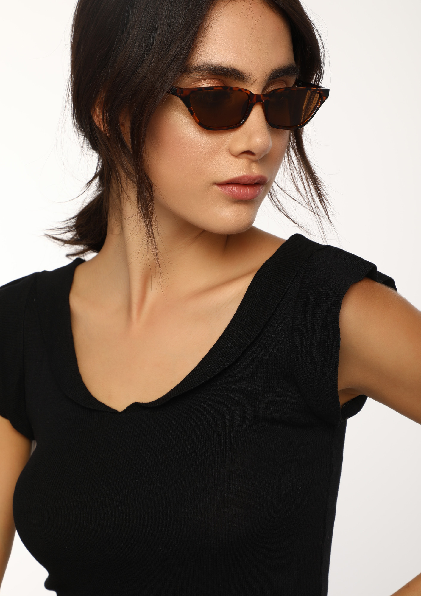 SHAPES TO PERFECTION BROWN SUNGLASSES