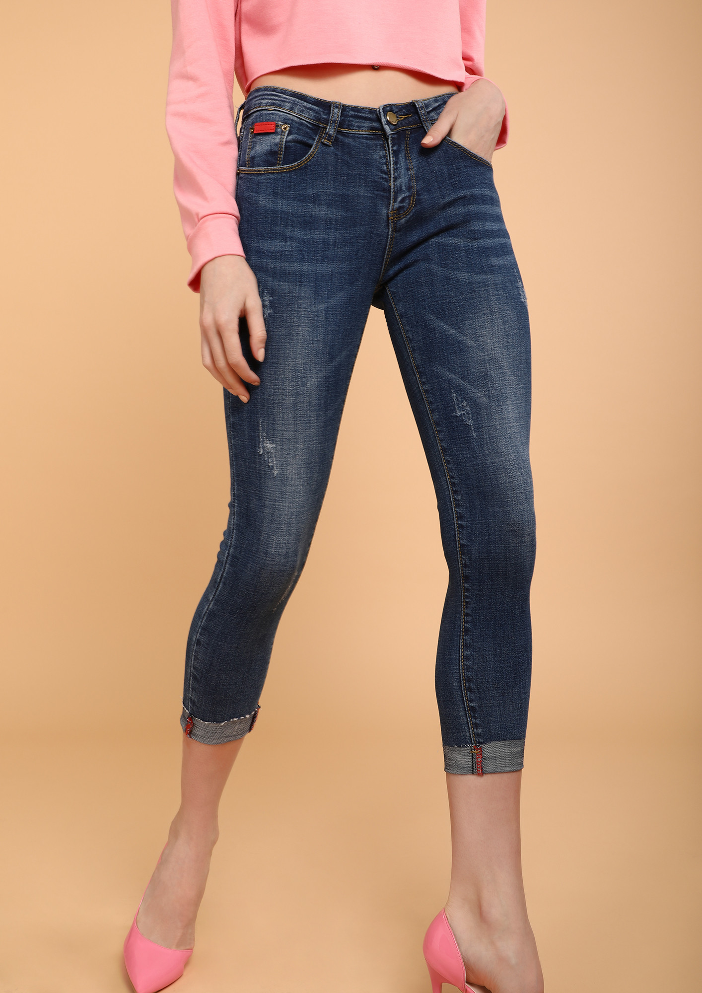 CHOP YOUR OWN WOOD BLUE CROPPED JEANS