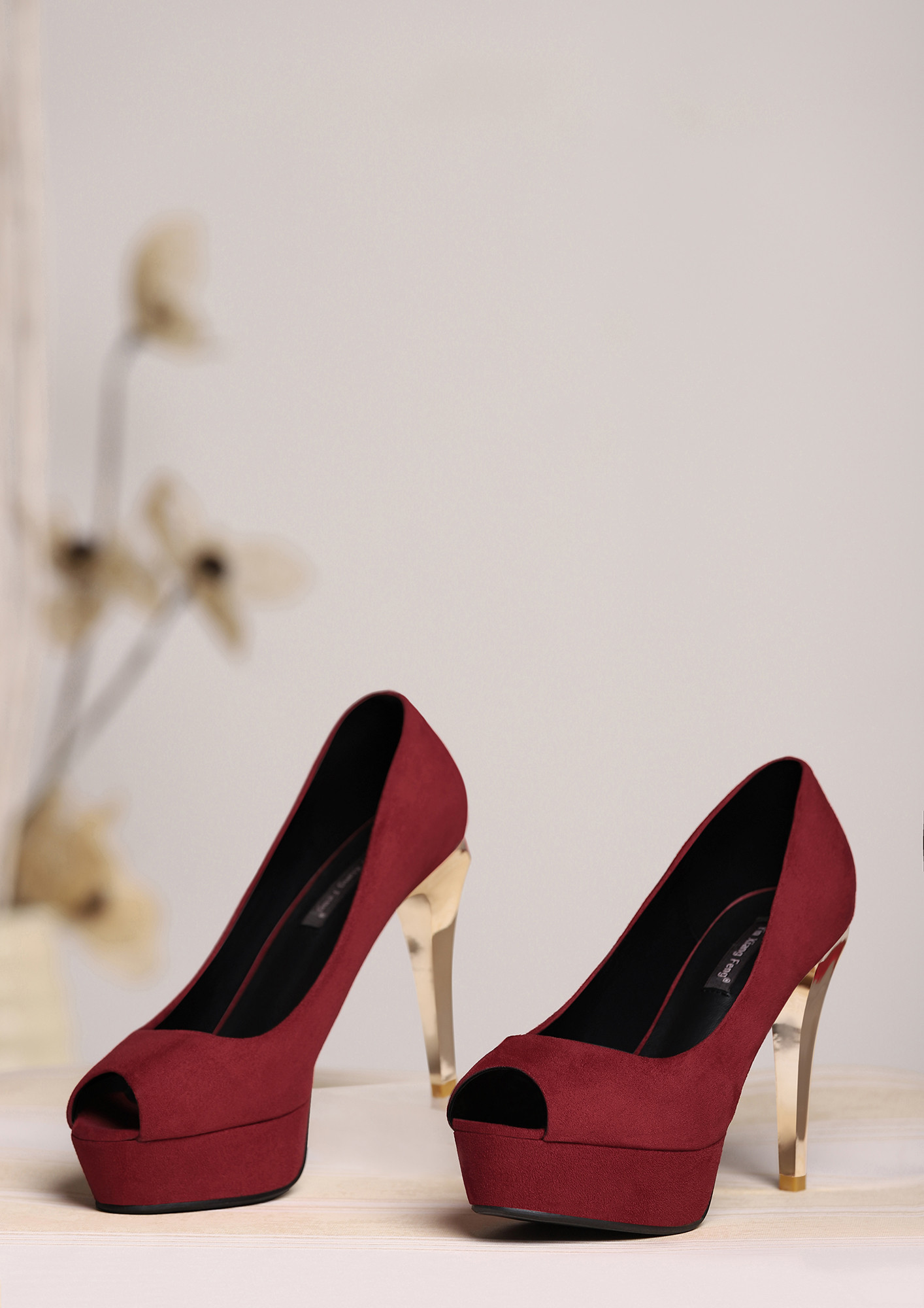 http://foxyeveseowork.blog.com/2015/03/30/buy-women-boots-online-acquire-new-trends/  | Women shoes online, Buy heels online, Women