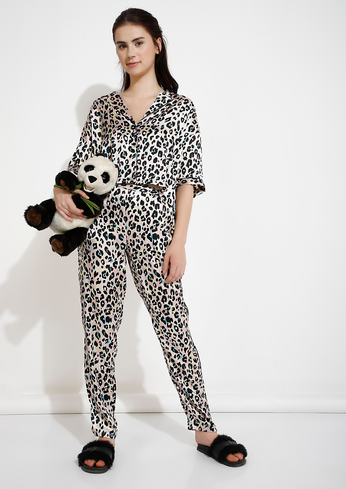 OUT IN THE JUNGLE PINK SLEEPWEAR SET