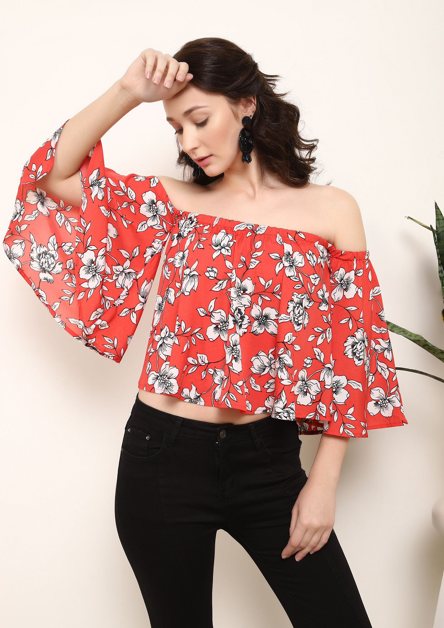 SURROUNDED BY FLOWERS ORANGE OFF-SHOULDER TOP