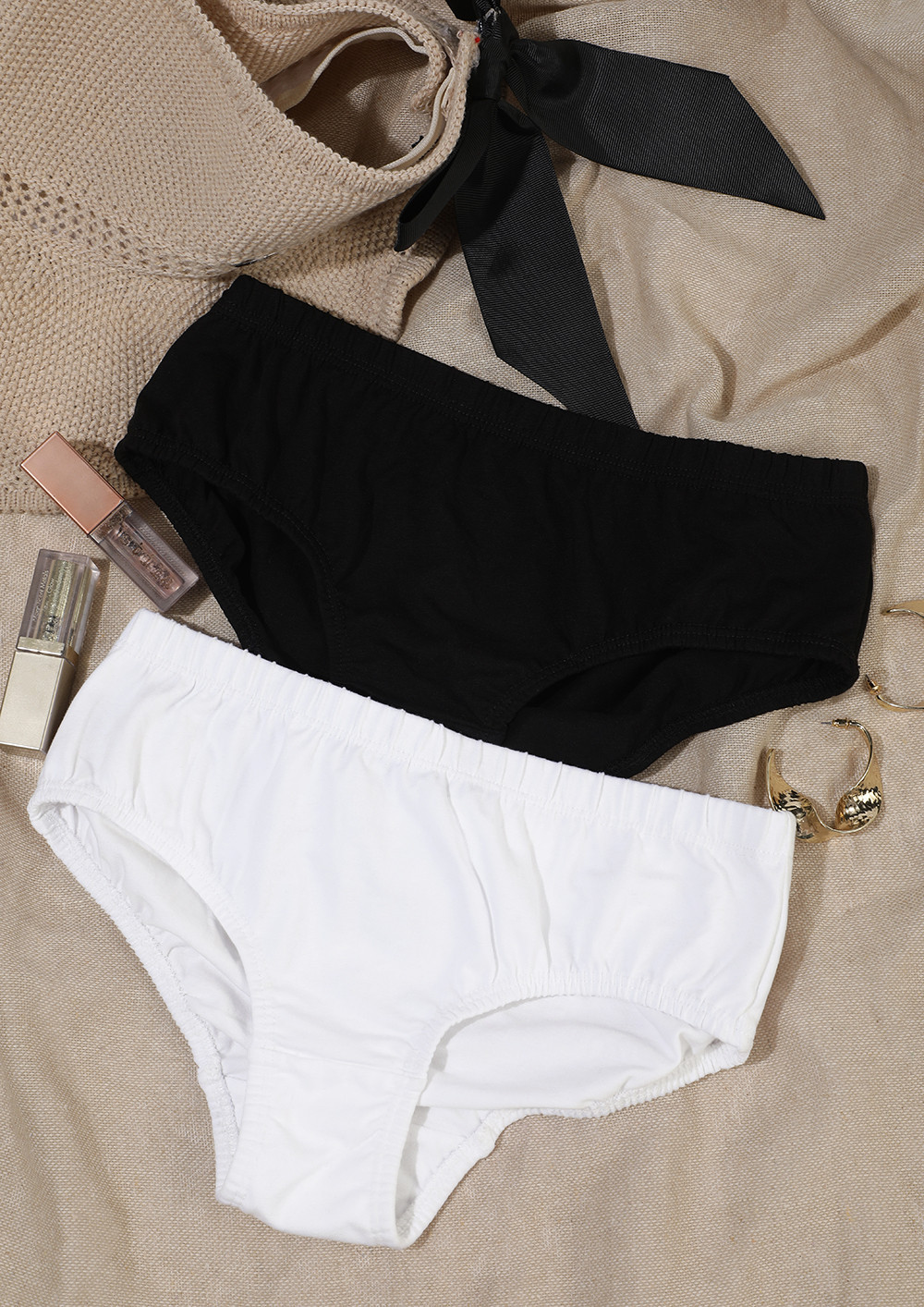 BLACK WHITE HIPSTERS SET WITH INNER ELASTIC