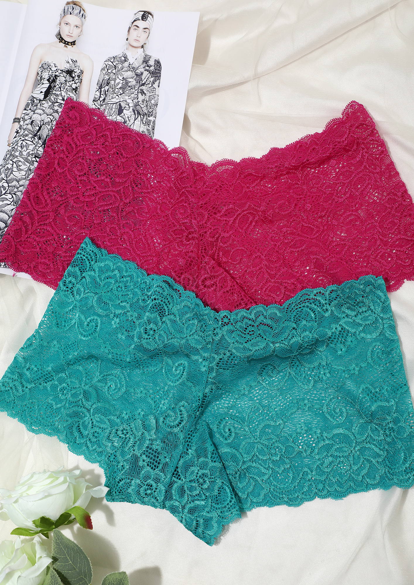 TWIRL IN LACE GREEN PINK BOYSHORTS COMBO