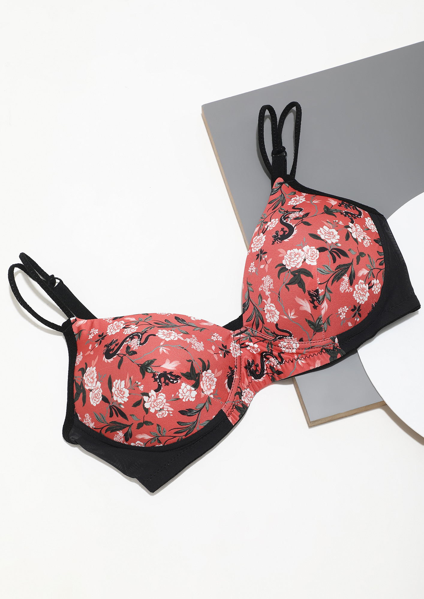 PLAY WITH PRINTS RED LIGHTLY PADDED NON WIRED BRA