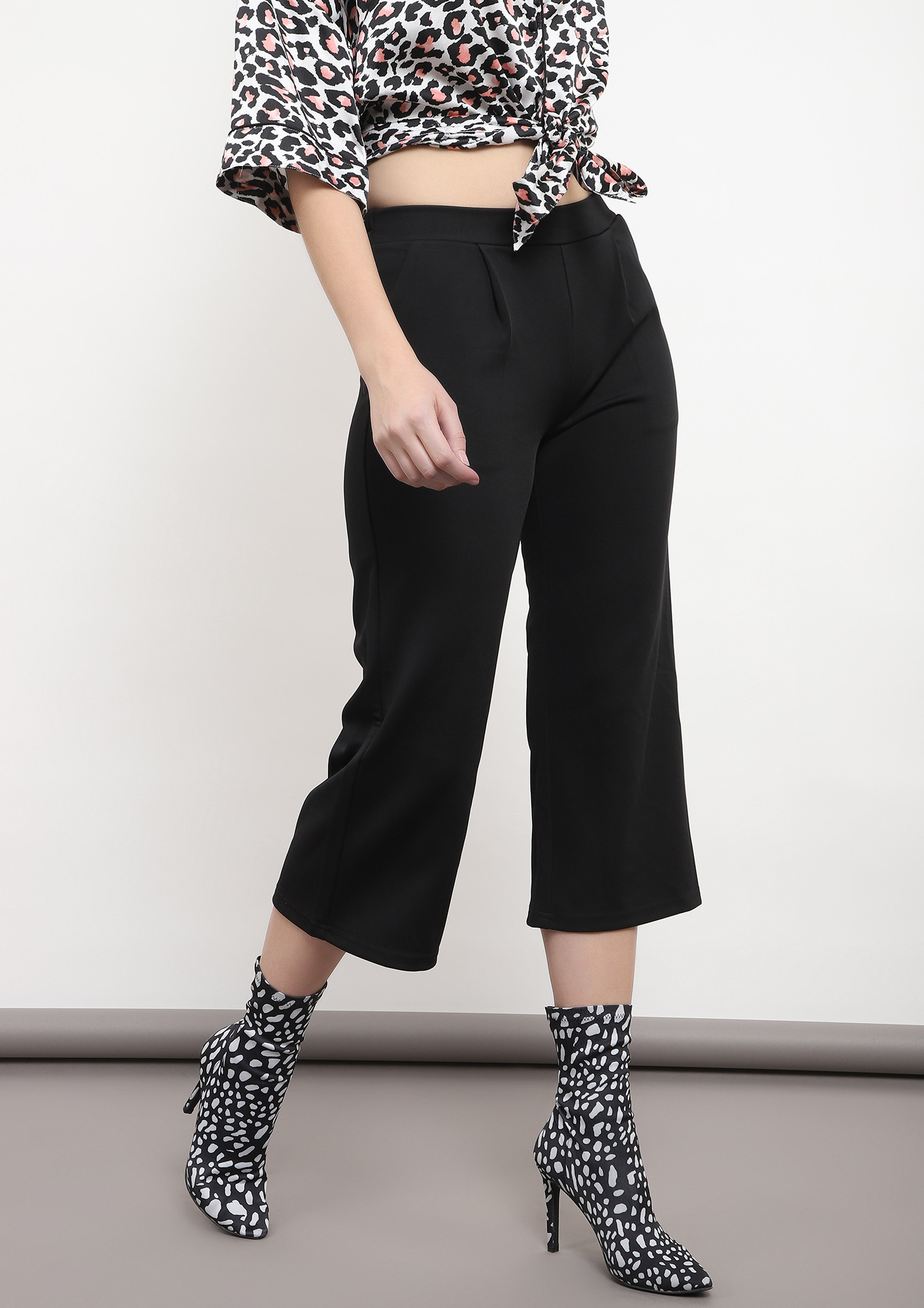THE WIDER THE BETTER BLACK CULOTTES