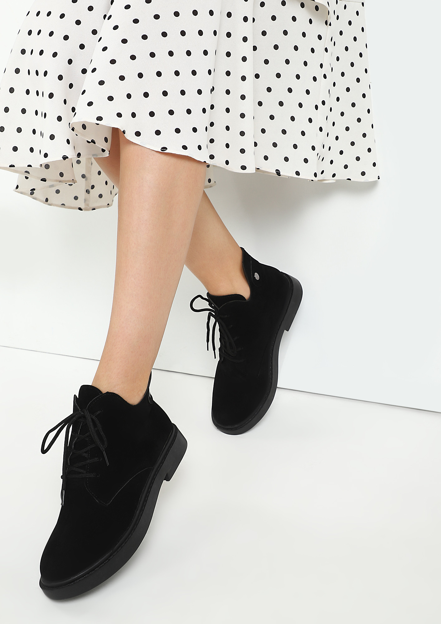 SEA OF STYLE BLACK ANKLE BOOTS