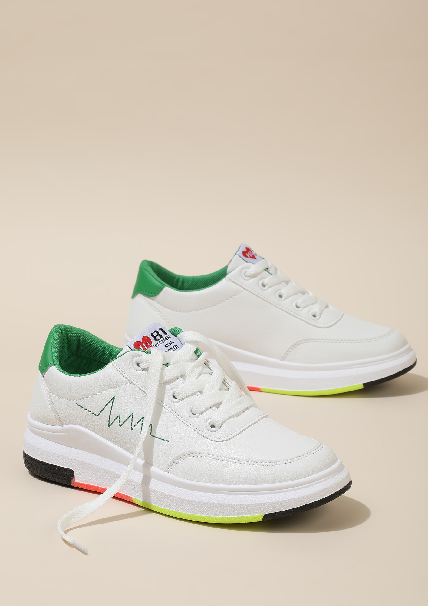 SNEAKERHEAD MUST HAVE WHITE GREEN TRAINERS