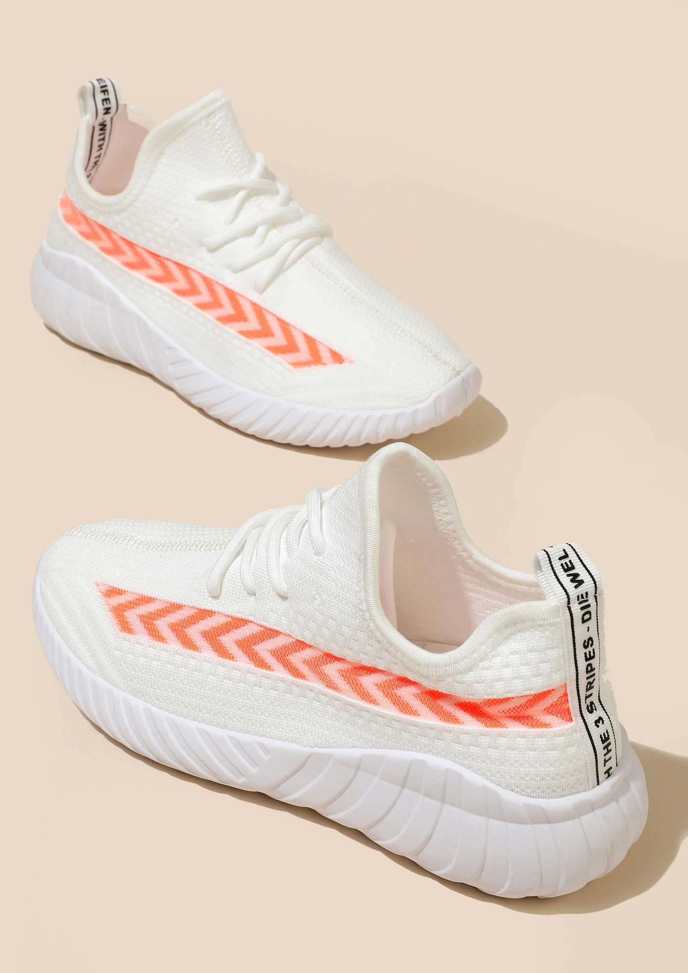 SMART AND SPORTY WHITE TRAINERS