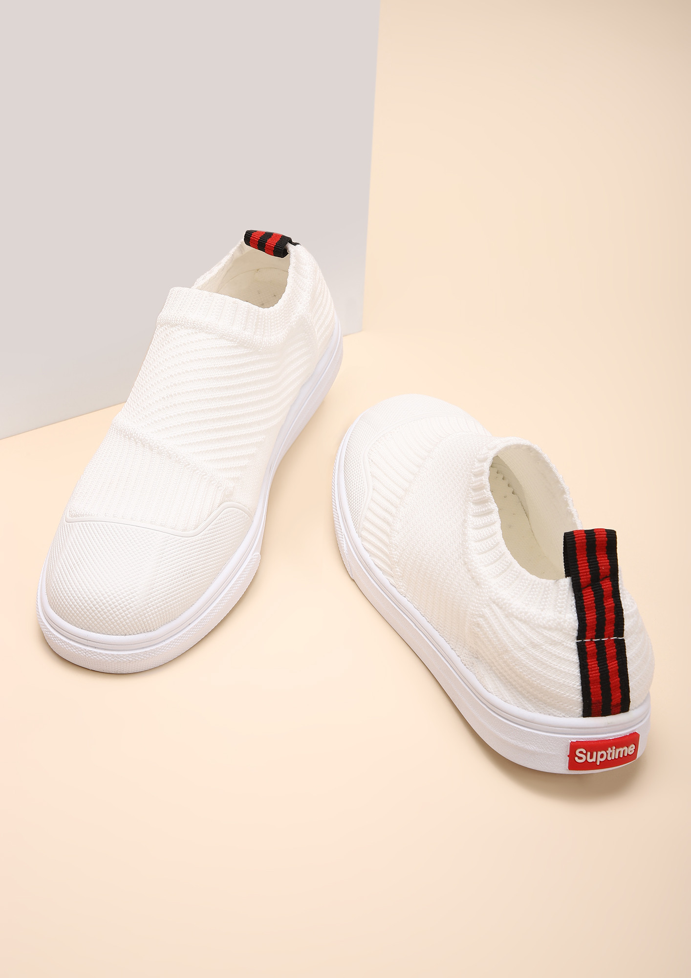 COMFY FEET WHITE CASUAL SHOES