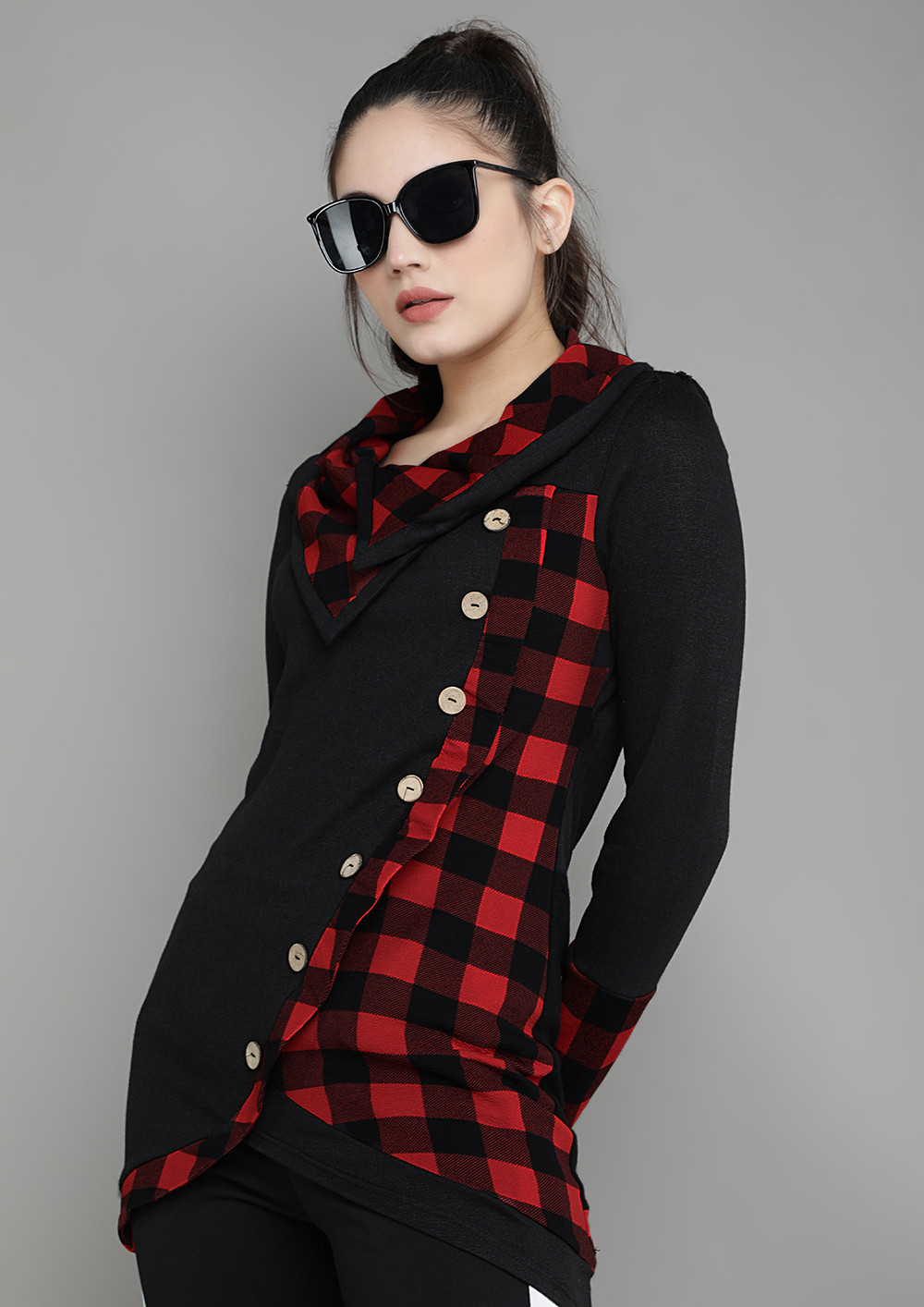 PLAID WITH BUTTONS BLACK RED TUNIC TOP