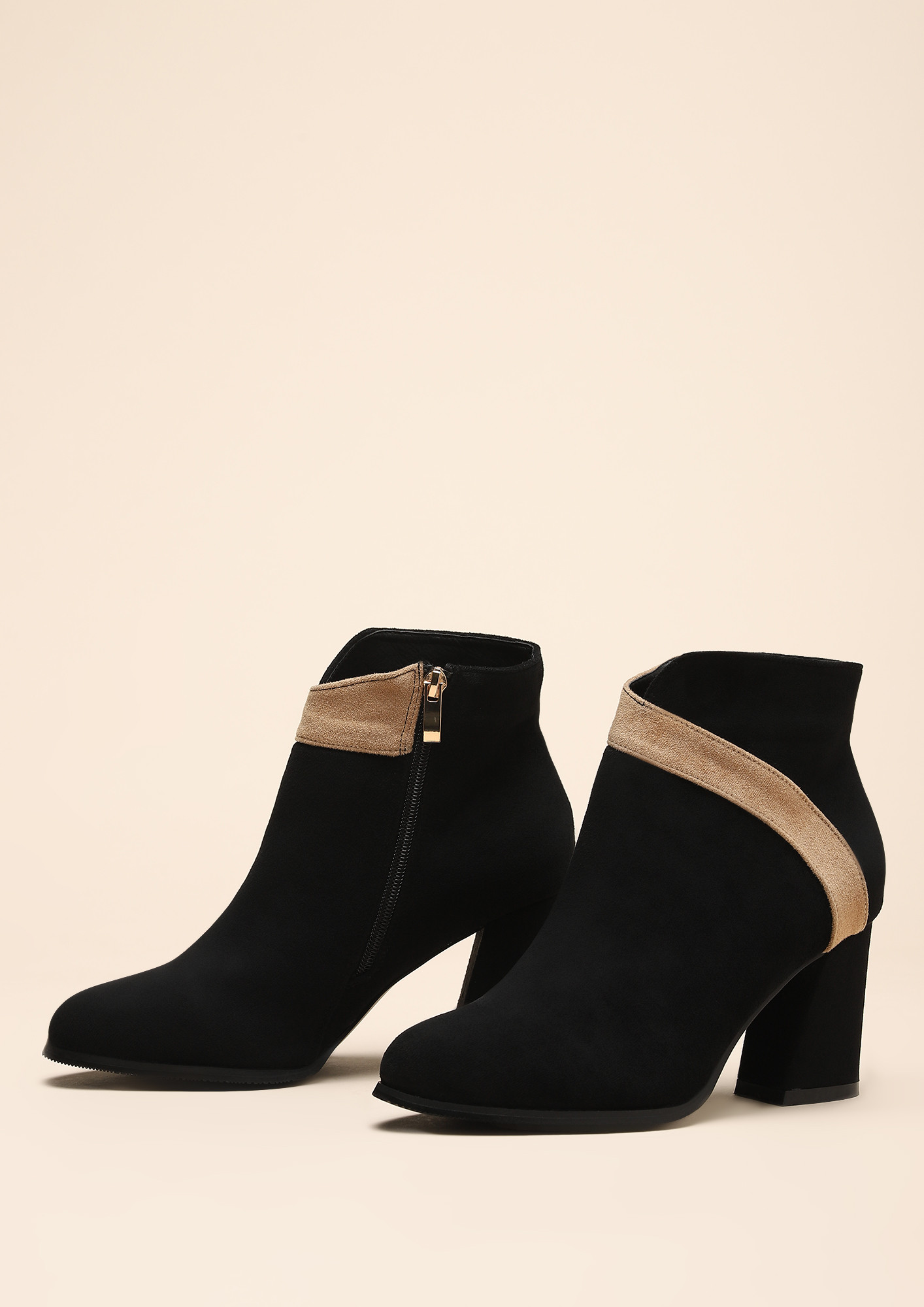 TWO-TONE IT DOWN BLACK ANKLE BOOTS