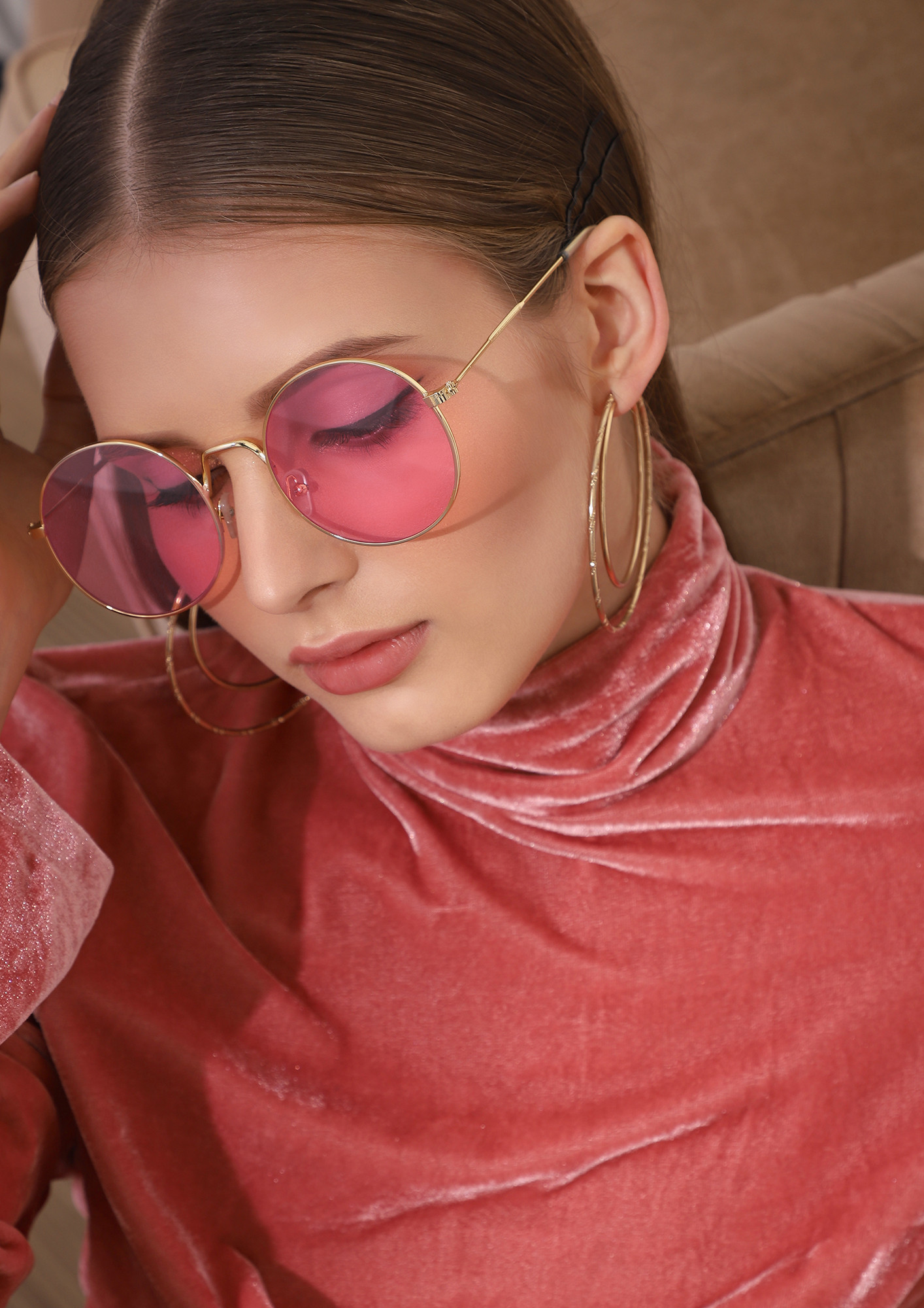 Explore 154+ pink sunglasses