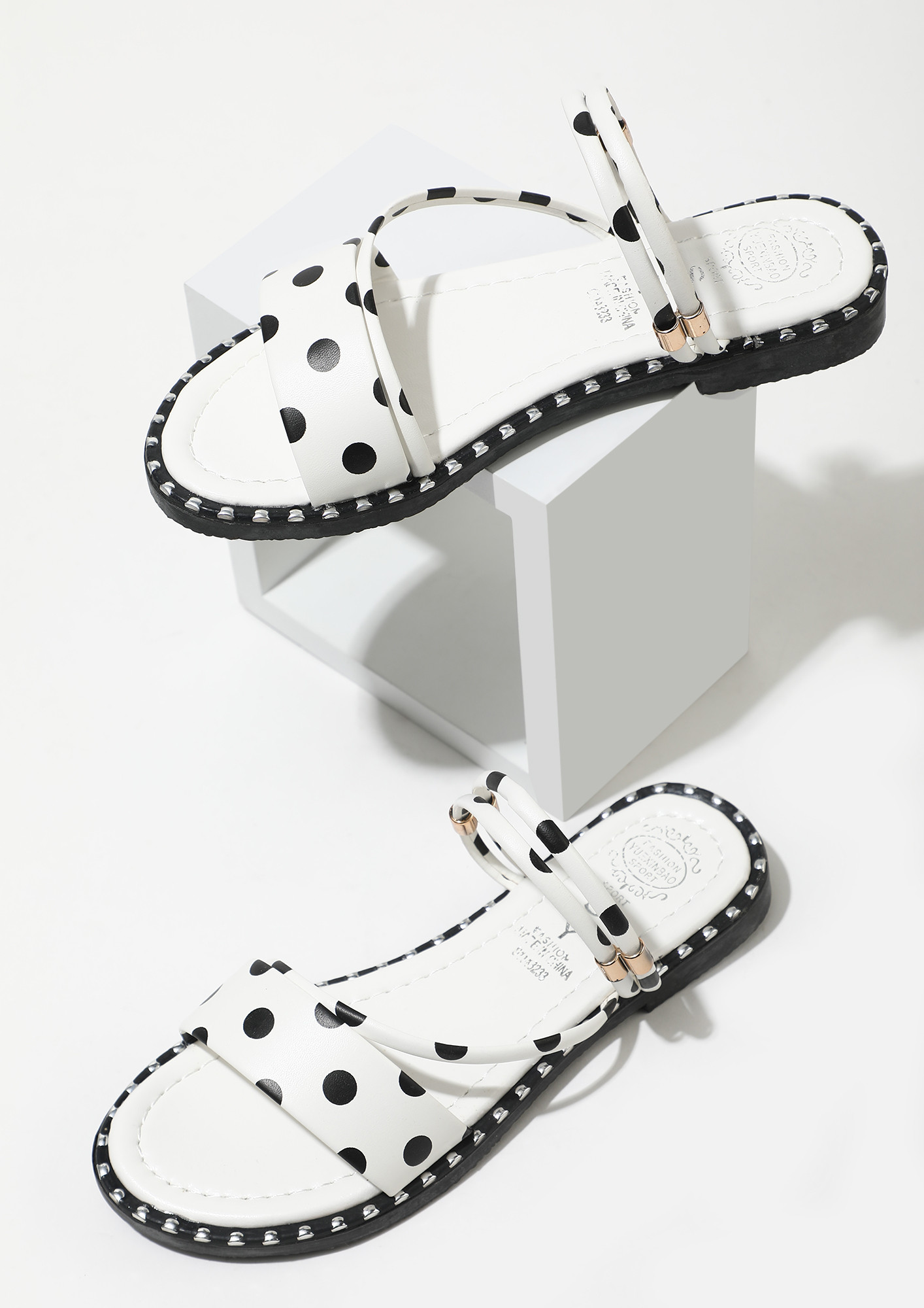 POLKA DOTTED DAZZLE WHITE FLAT SANDALS